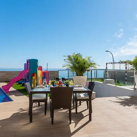 Seaview With Pool, Gym & Cinema Villa Santa Cruz de Tenerife