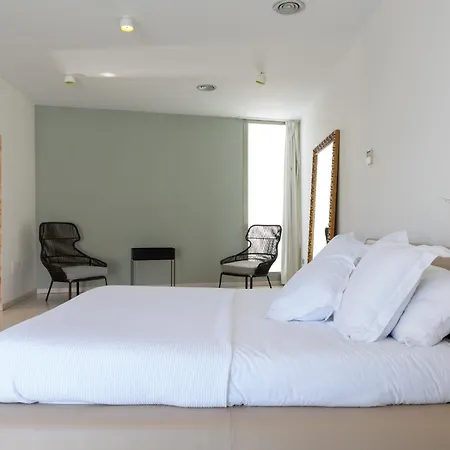 Seaview With Pool, Gym & Cinema Villa