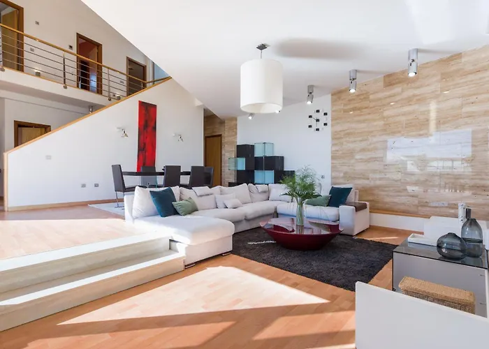 Seaview With Pool, Gym & Cinema Willa Santa Cruz de Tenerife