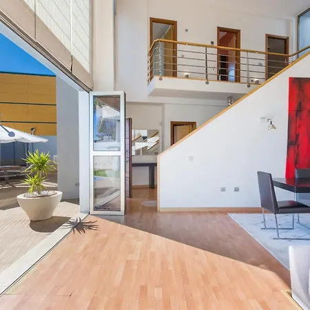 Seaview With Pool, Gym & Cinema Villa