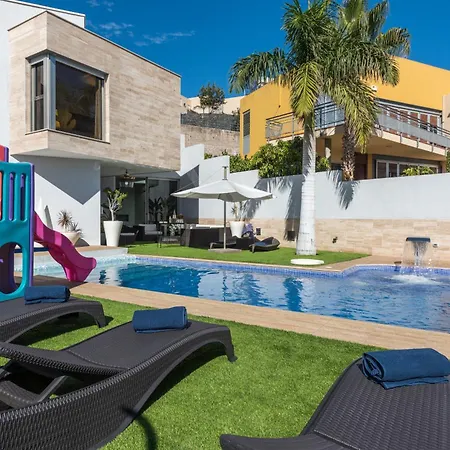 Seaview With Pool, Gym & Cinema Villa