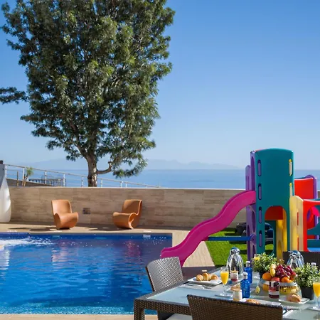 Villa Seaview With Pool, Gym & Cinema *